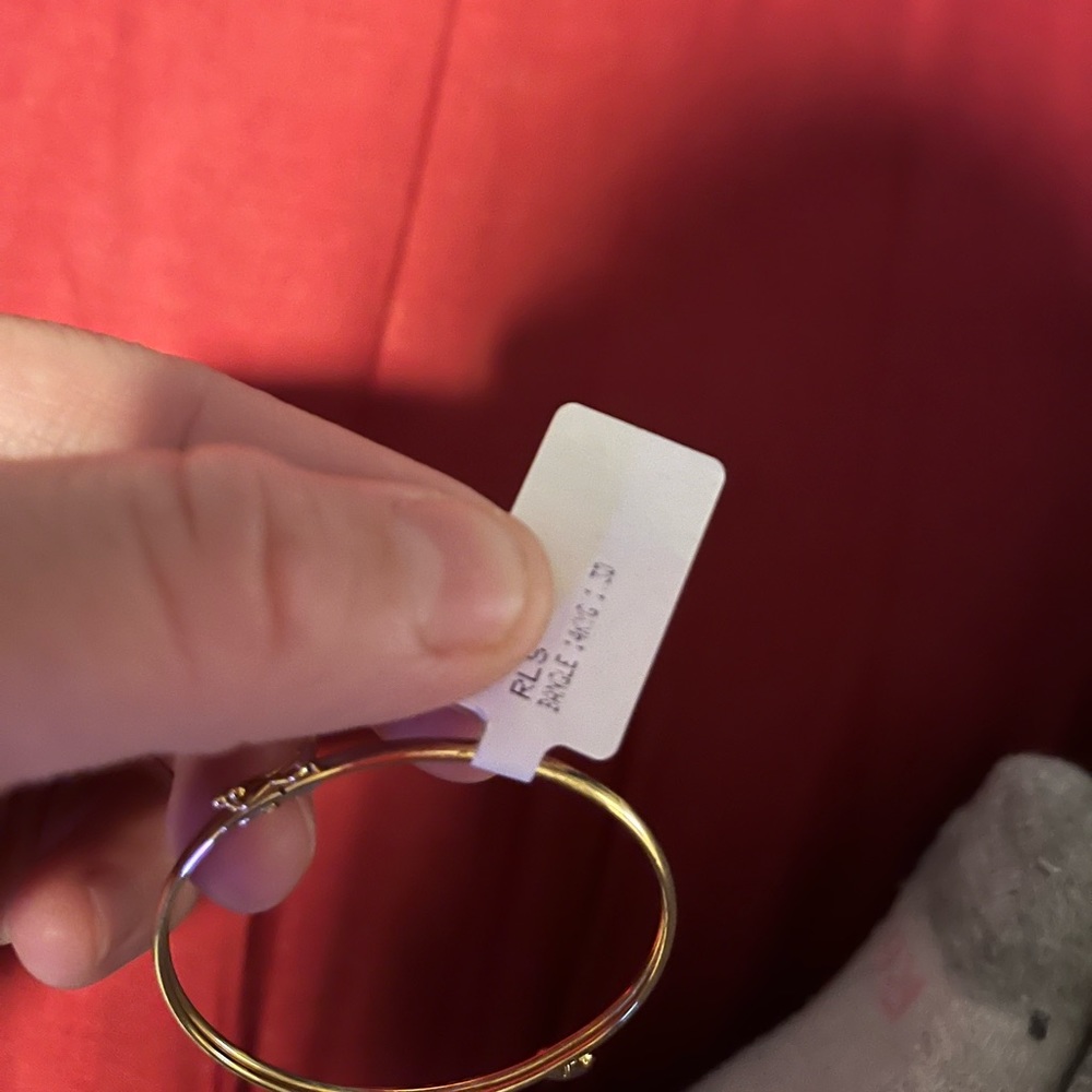 Baby bangle 14 kt gold